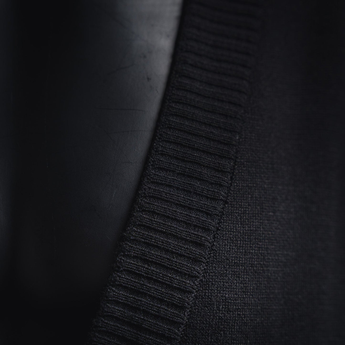 25ss knitted cardigan