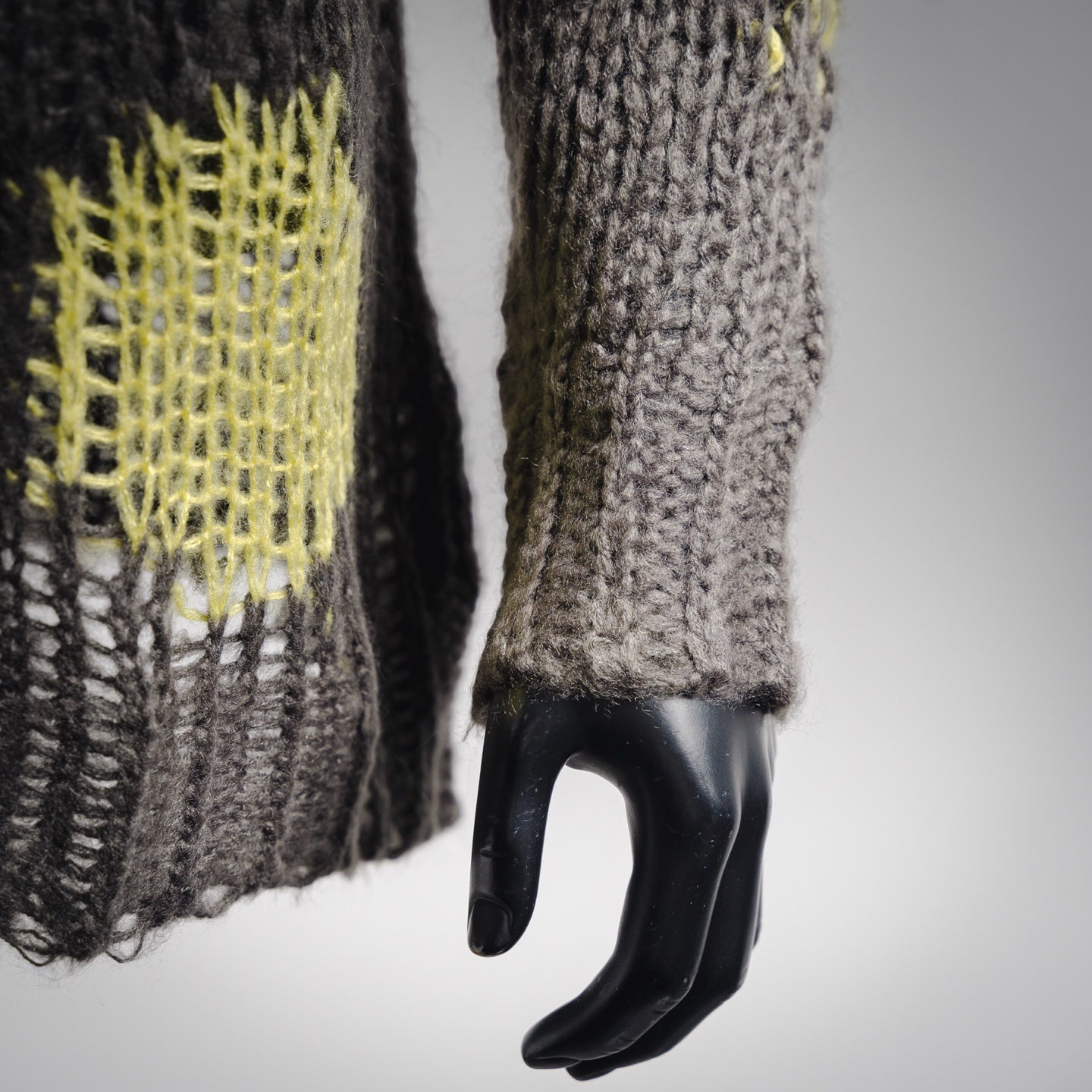 25fw hollow sweater