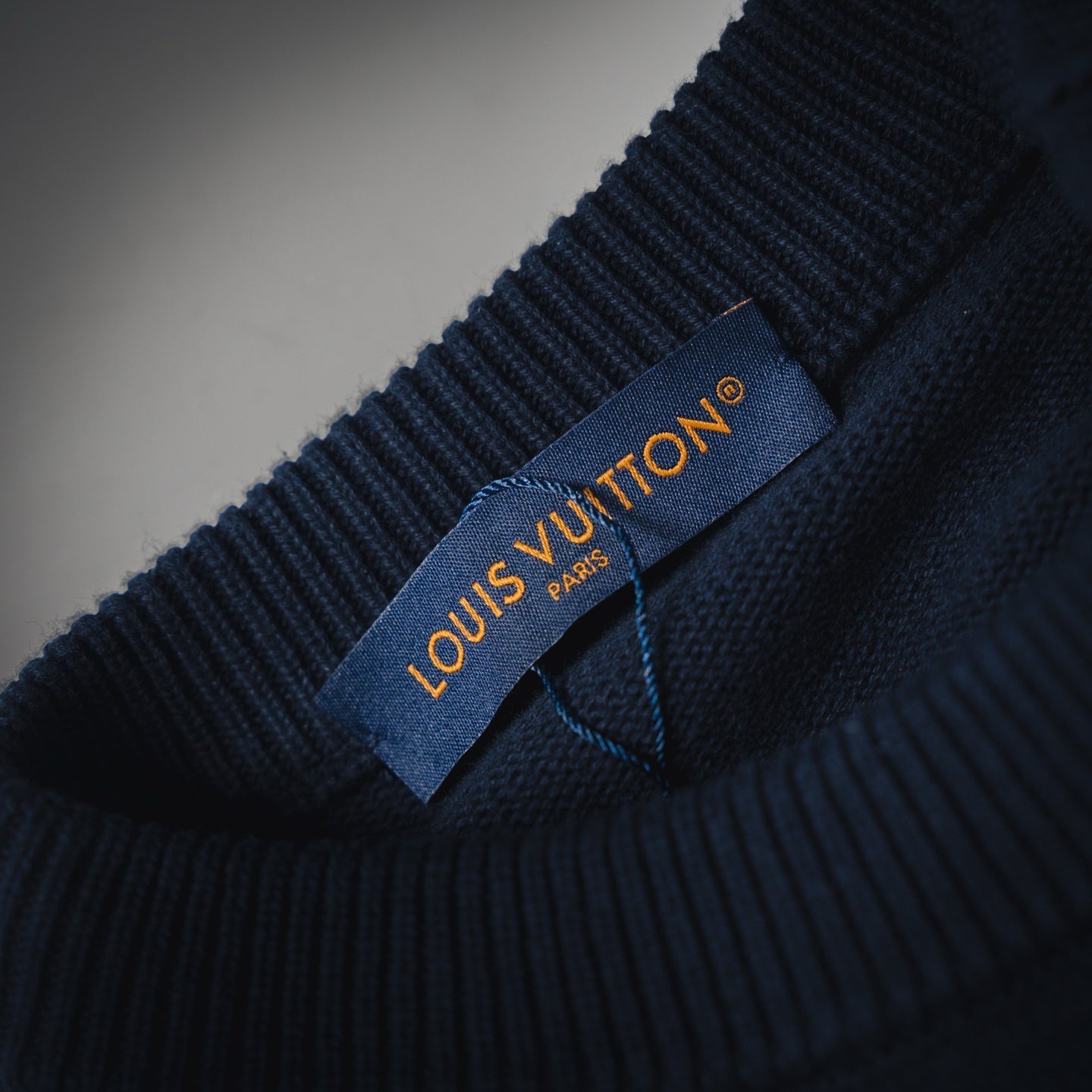 25fw embroidered sweater